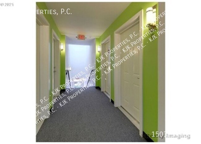 Building Photo - Winter Special: Look & Lease Within 24 Hou...