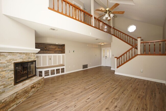 Building Photo - Great Fort Walton Beach Location