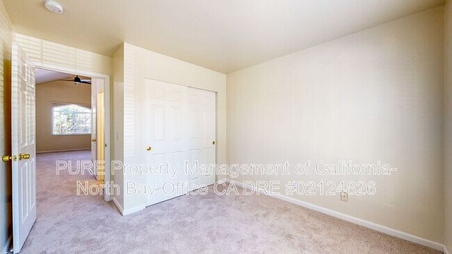 Building Photo - 2003 Jackrabbit Ct