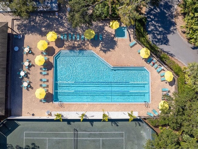 Building Photo - 4022 Penshurst Park