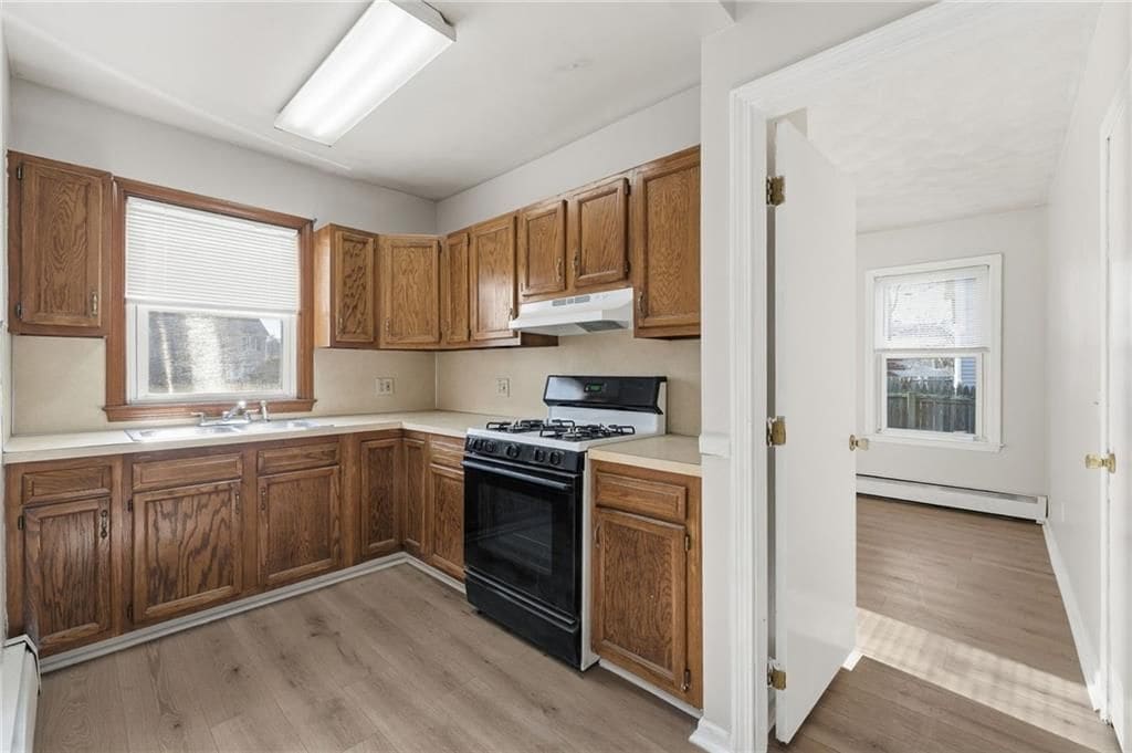 Building Photo - 93 Oakland Ave