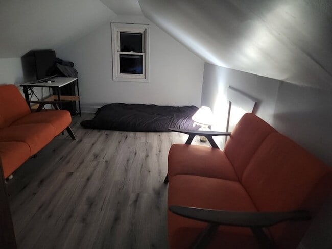 Building Photo - 1055 Antioch Pike