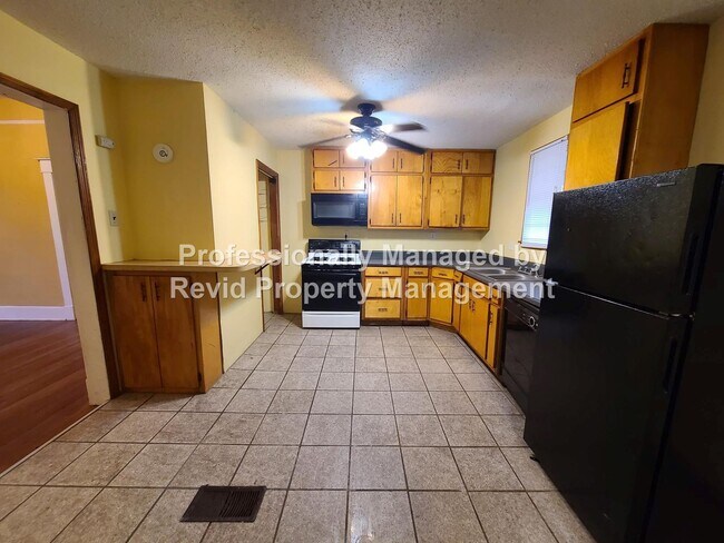 Building Photo - First Month Free on a 13-Month Lease