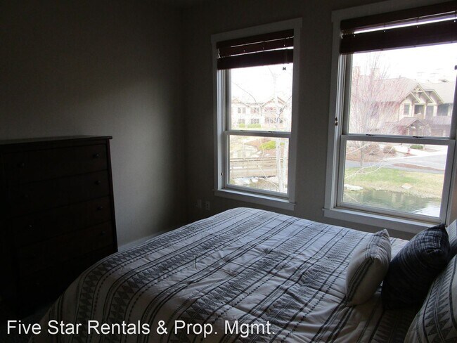 Building Photo - 2 br, 2 bath House - 6103 Monterra Ave., "...