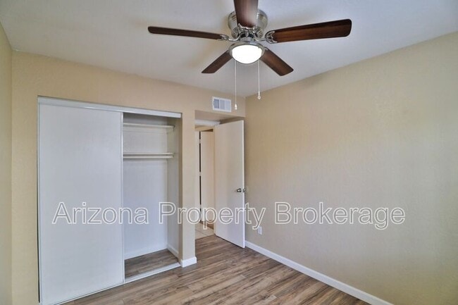 Building Photo - 601 W Rio Salado Pkwy