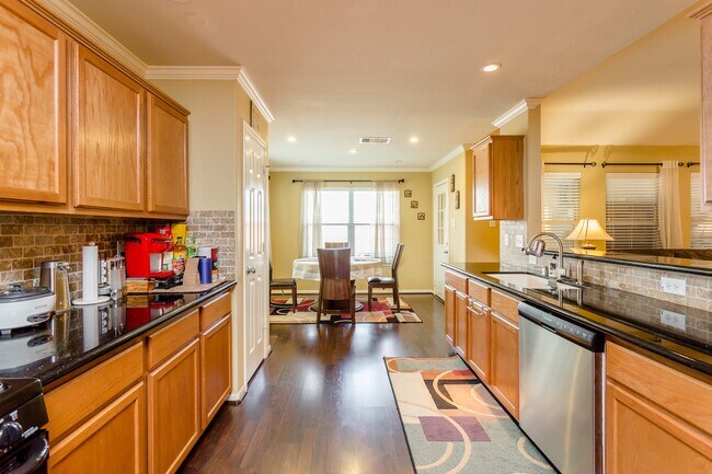 Building Photo - 24718 Cobble Canyon Ln