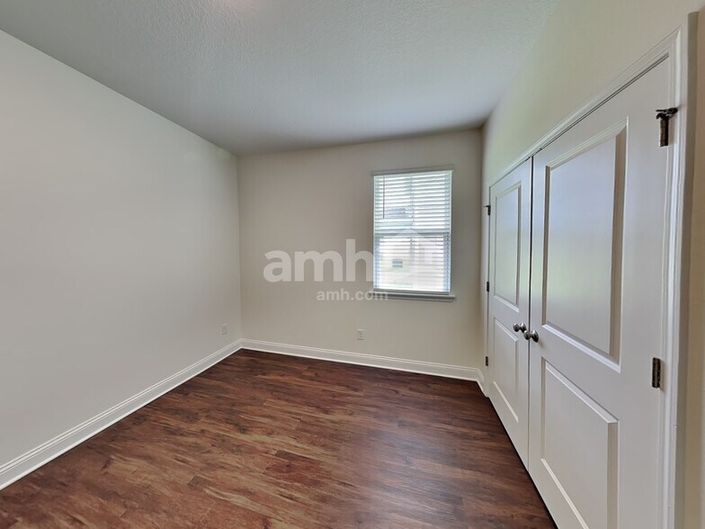 Building Photo - 507 Onate Cir