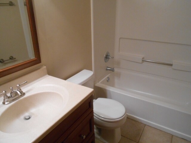 Building Photo - 79 Brooksedge Dr E