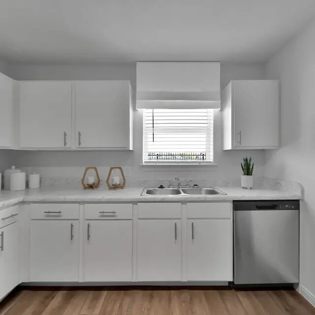 Building Photo - Relax & Thrive | 1-Bed in a Vibrant Community!