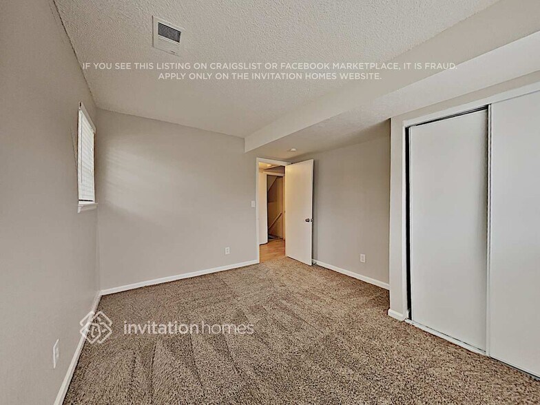 Building Photo - 21337 E Aberdeen Dr