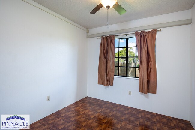 Building Photo - 91-1022 Kaiau Ave #3A