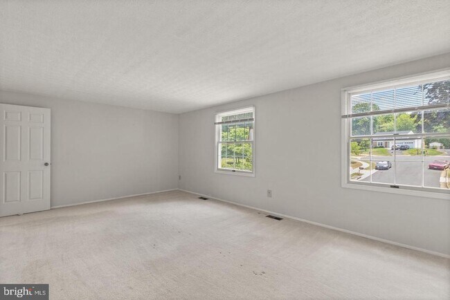 Building Photo - 8084 Winding Way Ct