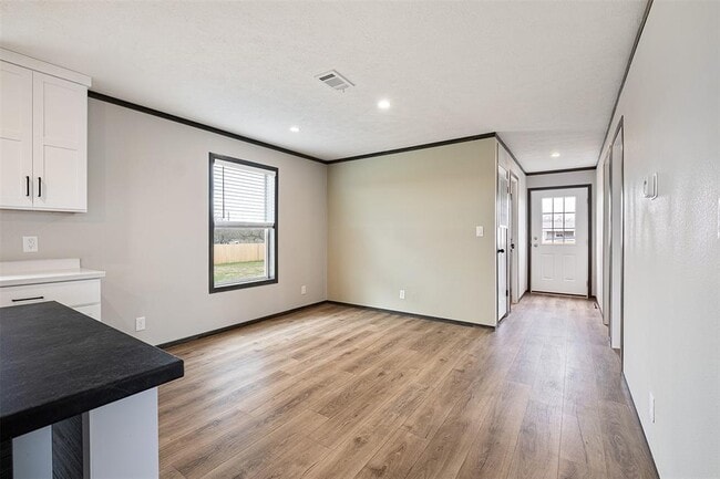 Building Photo - 339 Lower Red Rock Rd