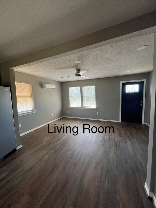 Building Photo - 24001 Frontier Ln