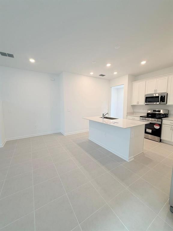 Building Photo - 6056 Zen Wy