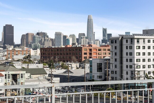 Building Photo - HIP 2BR/2BA Inner Mission Boutique Top Flo...