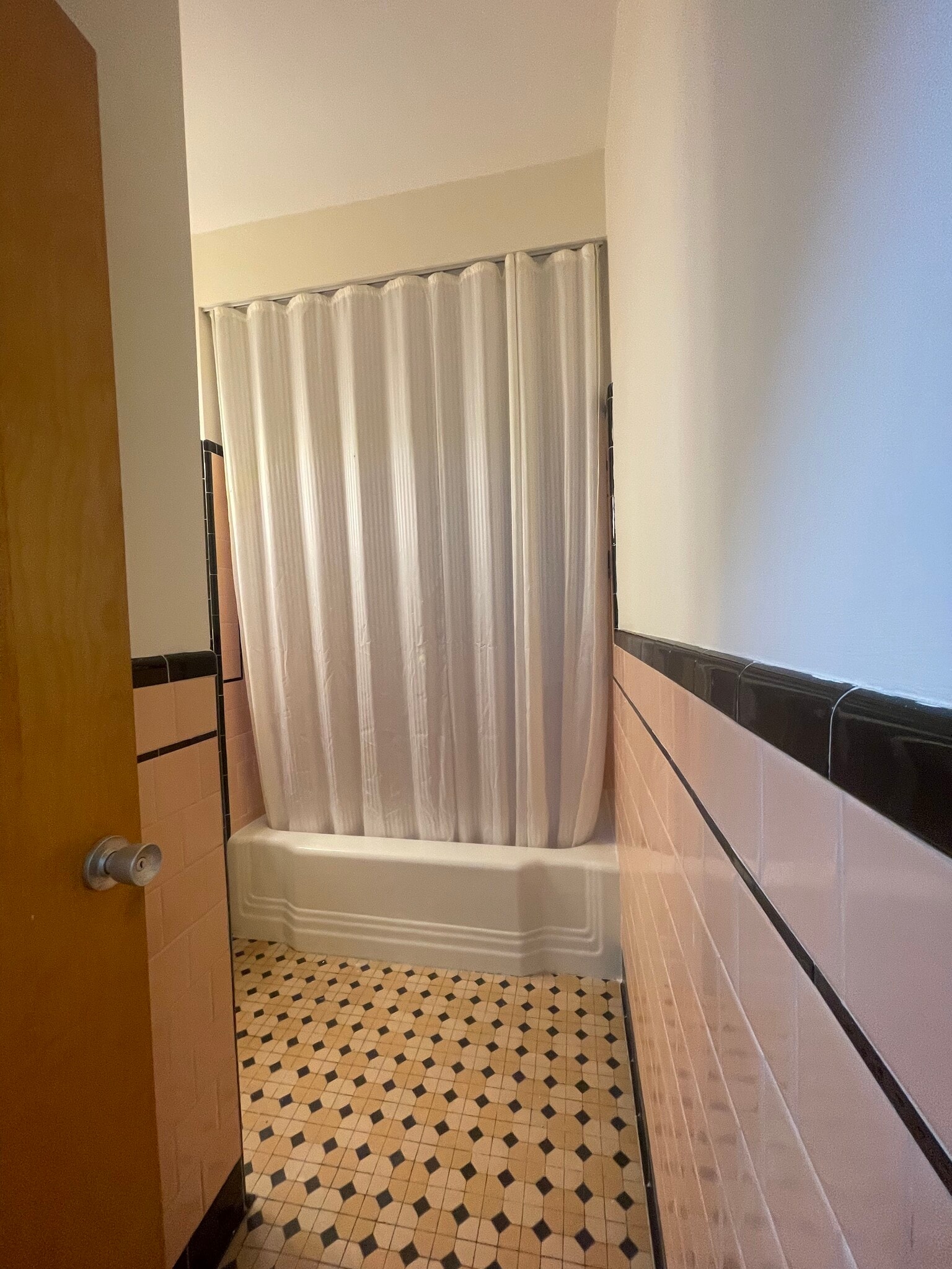 Building Photo - 10 Packard Ave