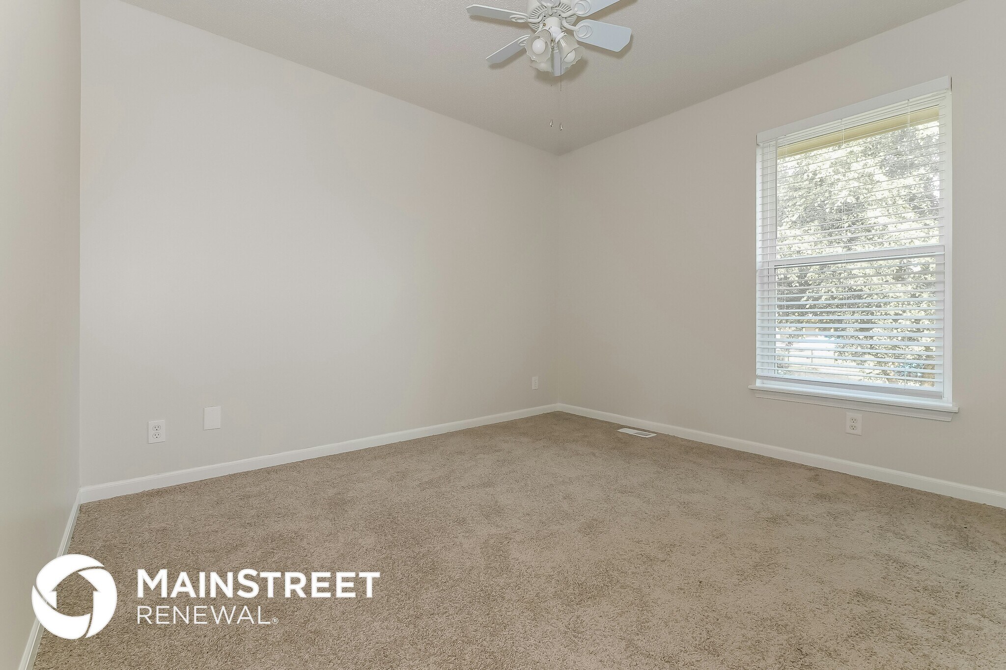 Building Photo - 406 Brookside Cir