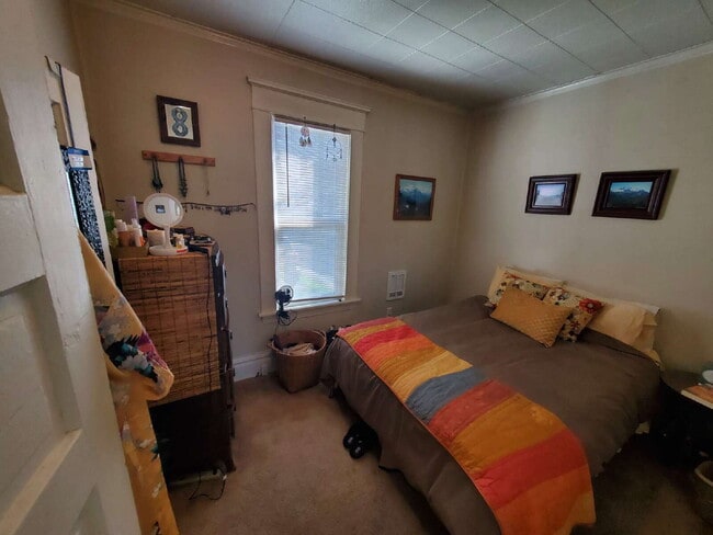 Building Photo - Charming 2-Bed Home in Bellingham's Columb...