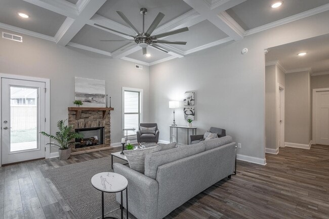 Building Photo - 8955 Silver Maple Dr
