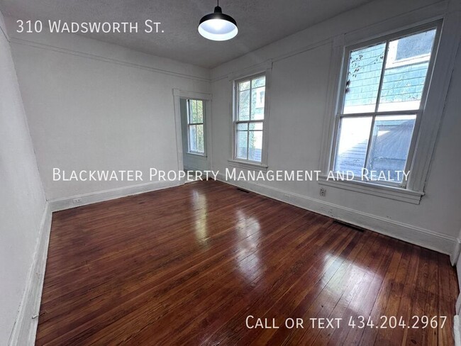 Building Photo - 310 Wadsworth St