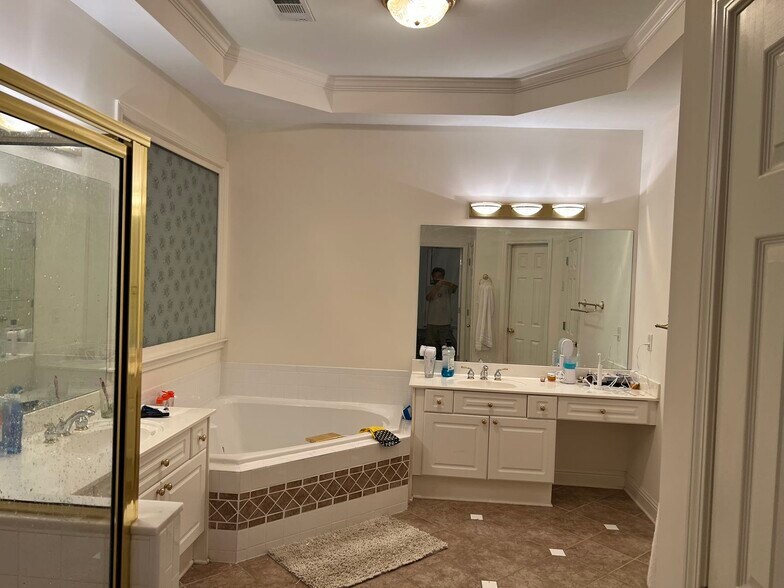 Building Photo - 1209 Wood Iris Ln