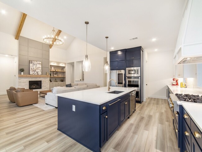Building Photo - Luxurious 5-Bedroom Smart Home with Media ...