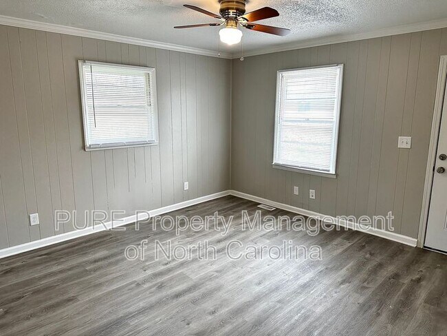 Building Photo - 1414 White St