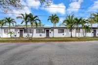 Building Photo - 1116 S 17th Ave