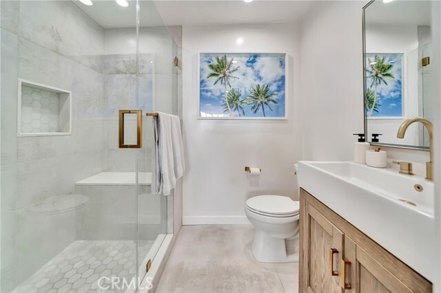 Building Photo - 14727 Magnolia Blvd