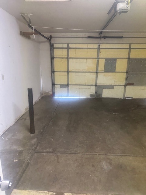 Building Photo - 367 Church St