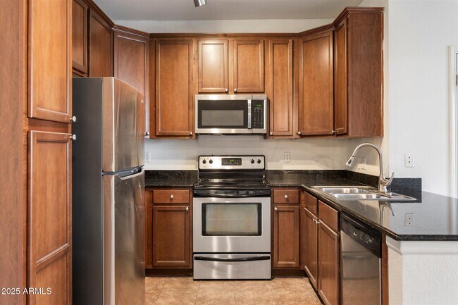 Building Photo - 7009 E Acoma Dr