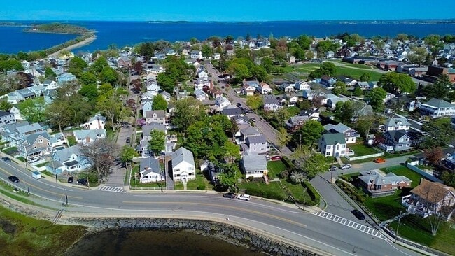 Building Photo - 75 Dorchester St