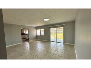 Building Photo - MOVE-IN SPECIAL!  AVAILABLE NOW! 3 Bed/2Ba...