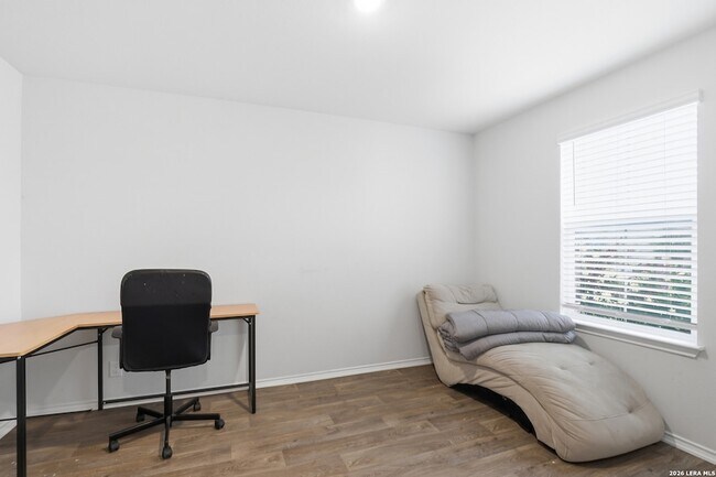 Building Photo - 6451 Legato Curv
