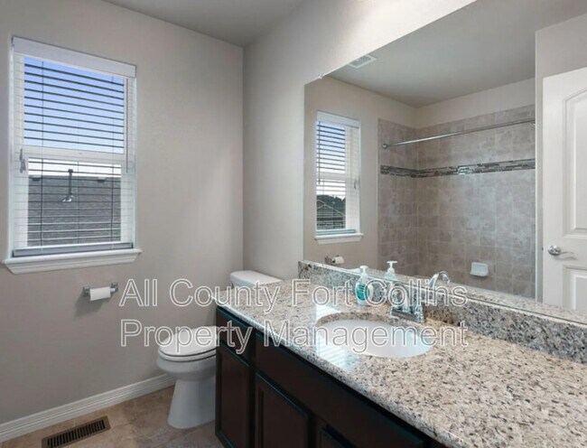 Building Photo - 846 Shirttail Peak Dr