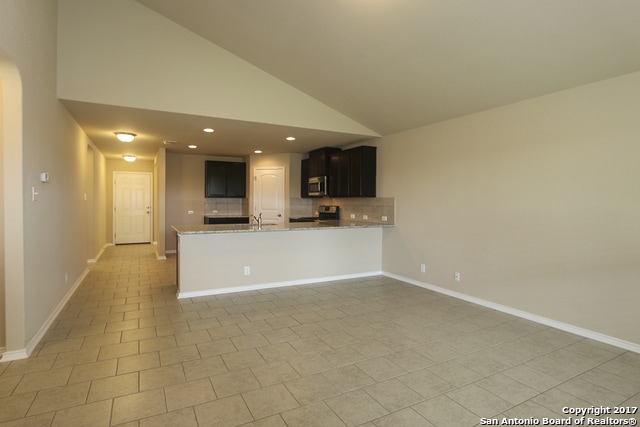Building Photo - 8702 Hudson Holw