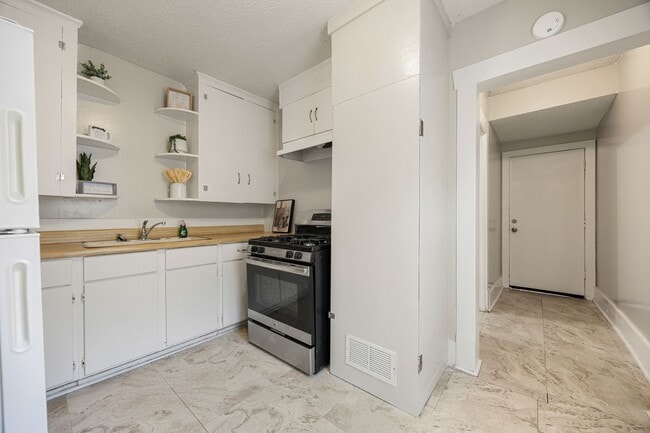 Building Photo - 1 Nettleton St