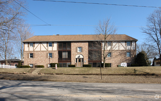 Primary Photo - Franklin Apartments