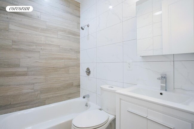 Building Photo - 315 E 57th St