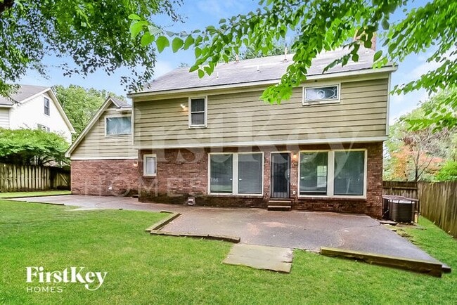 Building Photo - 6889 S Hedgewall Cir
