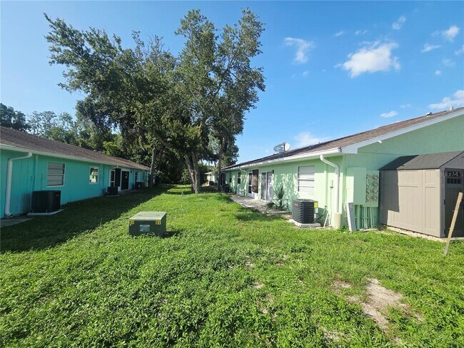 Building Photo - 6425 Drexel Dr