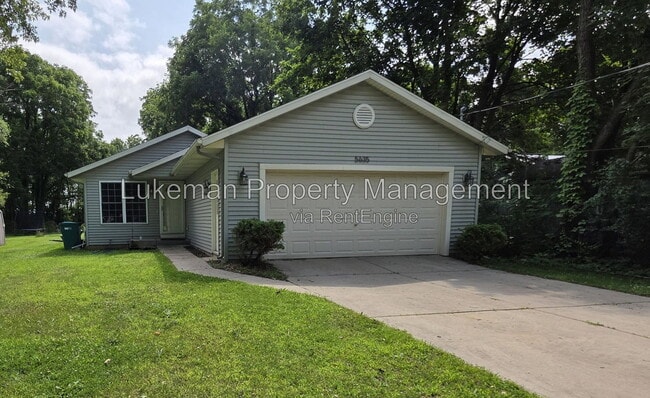 Building Photo - 5635 Monticello Ave