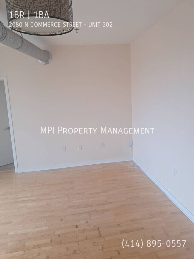 Building Photo - 2080 N Commerce St