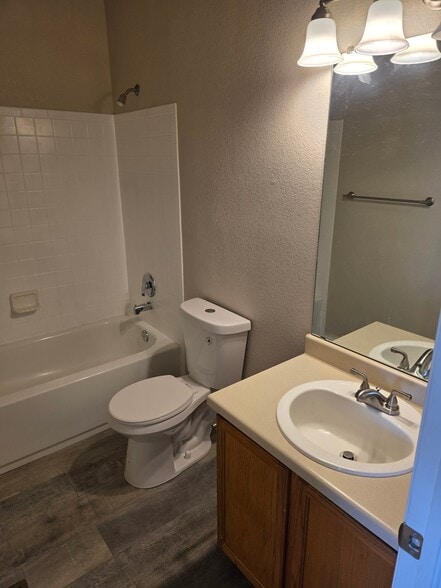 Building Photo - 12019 Monaco St