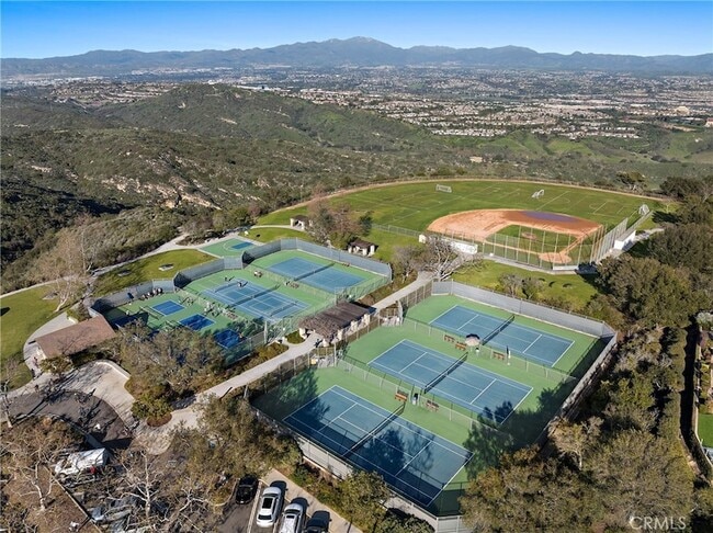 Building Photo - 3253 Alta Laguna Blvd