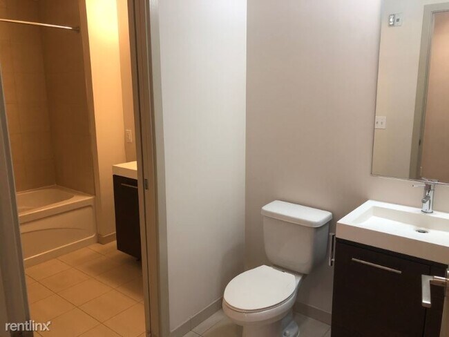 Building Photo - 2 br, 1 bath Apartment - 112 Beverly St