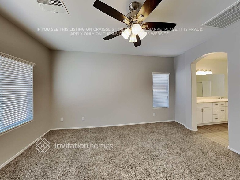 Building Photo - 41157 W Cielo Ln