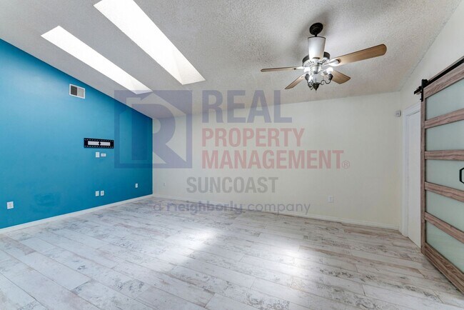 Building Photo - 4005 38th St W
