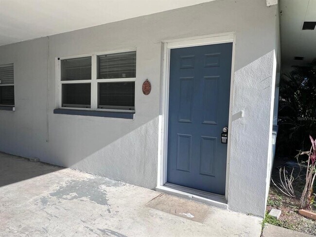 Building Photo - 1268 Pinehurst Rd